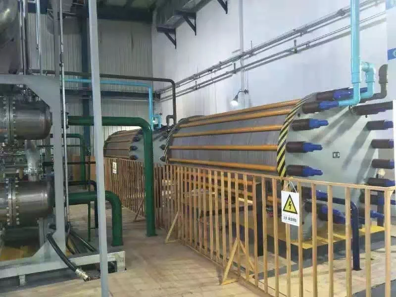 Máy điện phân kiềm có áp suất